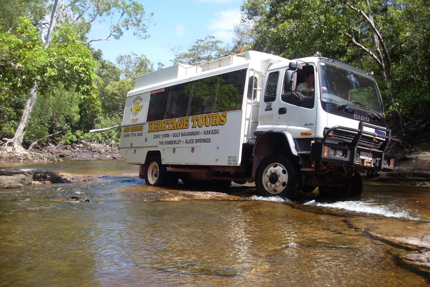 Cape York - Heritage Tours - Bus - River crossing