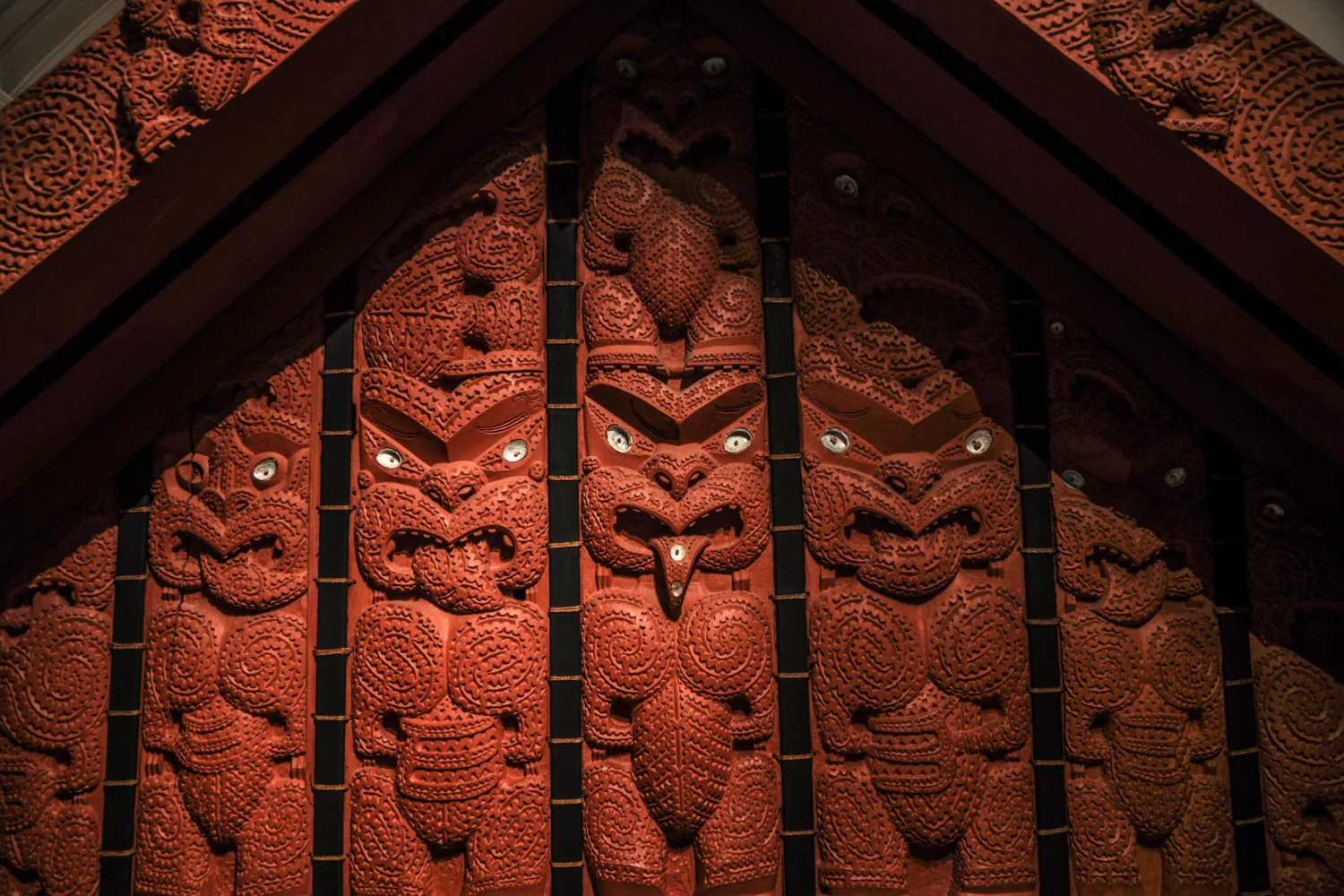Maori-Holzsymbole Profil SD Insider