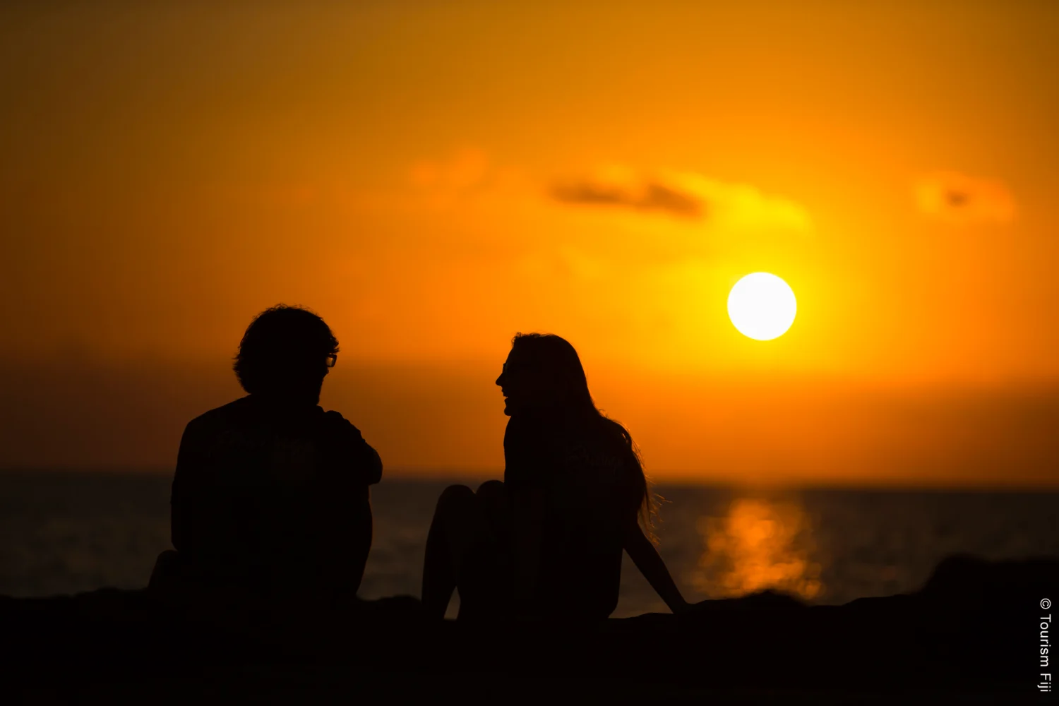 Fiji - Sunset - Couple