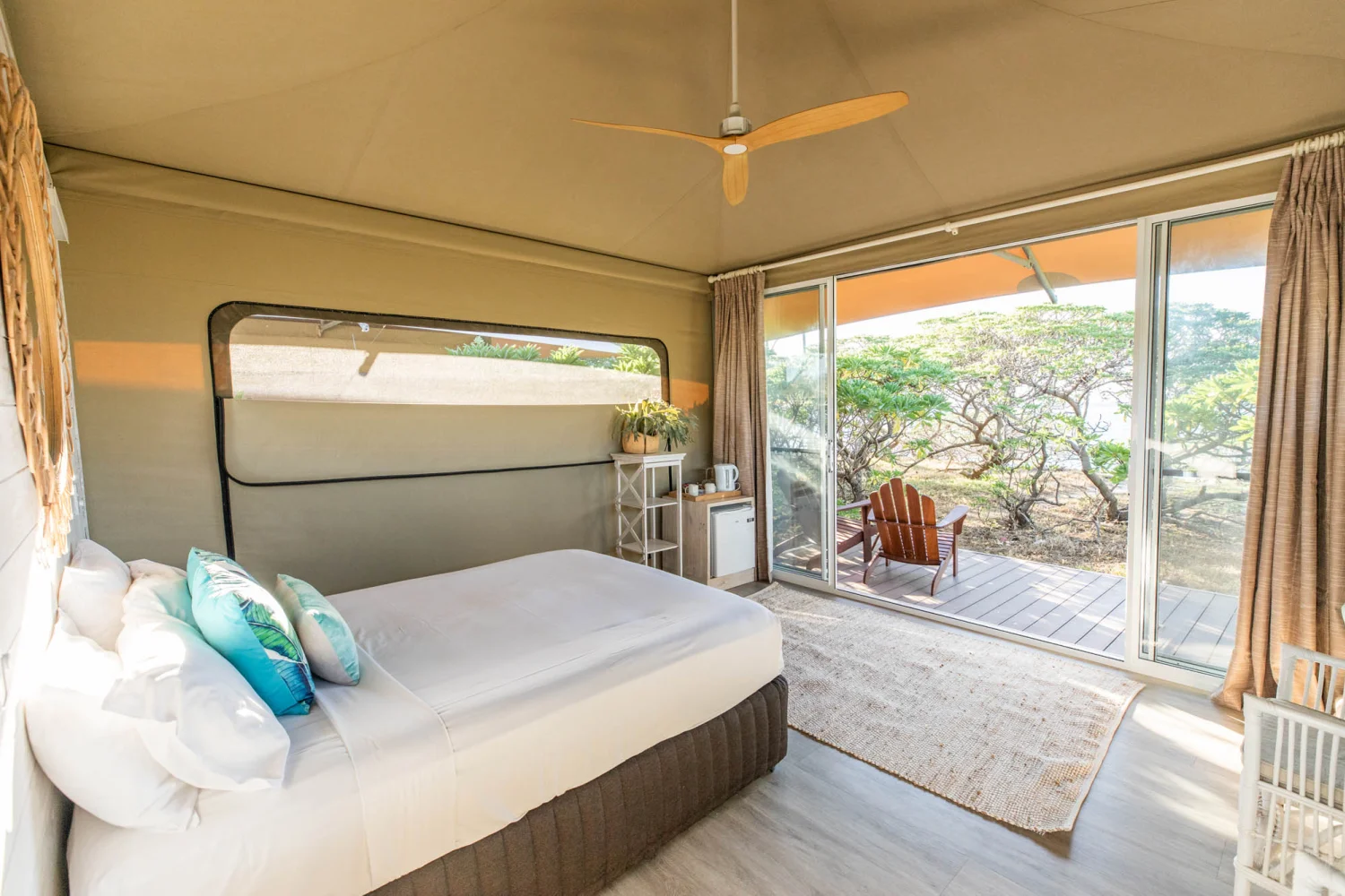 Lady Elliot Island - Great Barrier Reef - Glamping Tent - Interior
