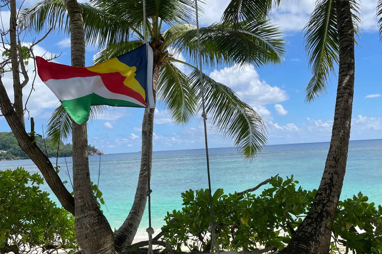 Seychellen - Strandschaukel Kempinski