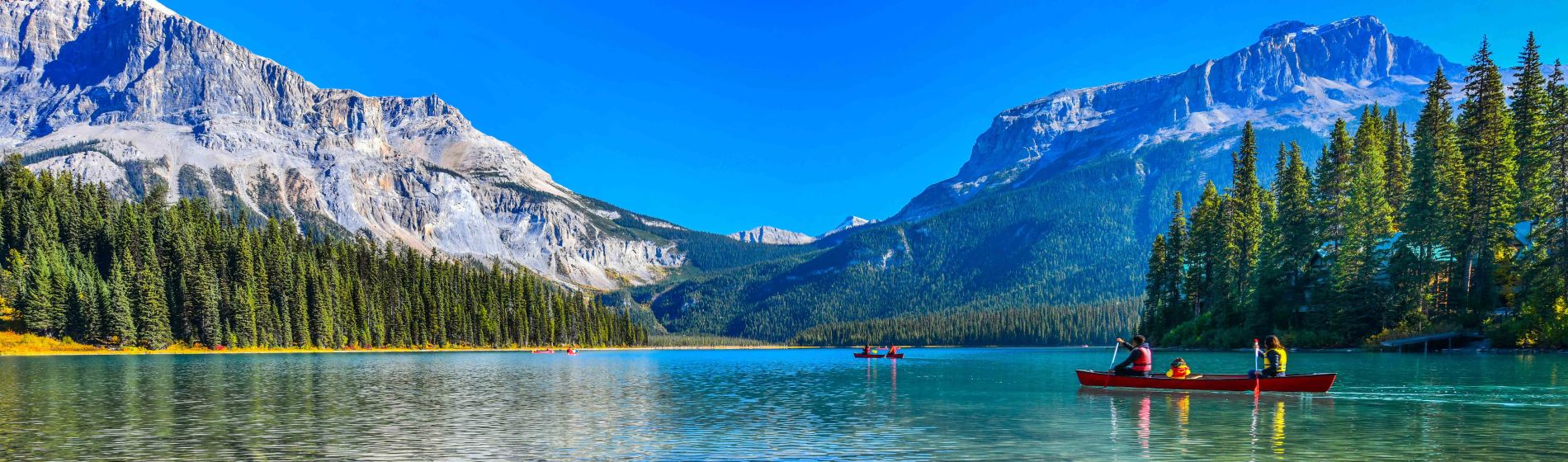 emerald_lake_yoho_national_park_in_kanada.jpg