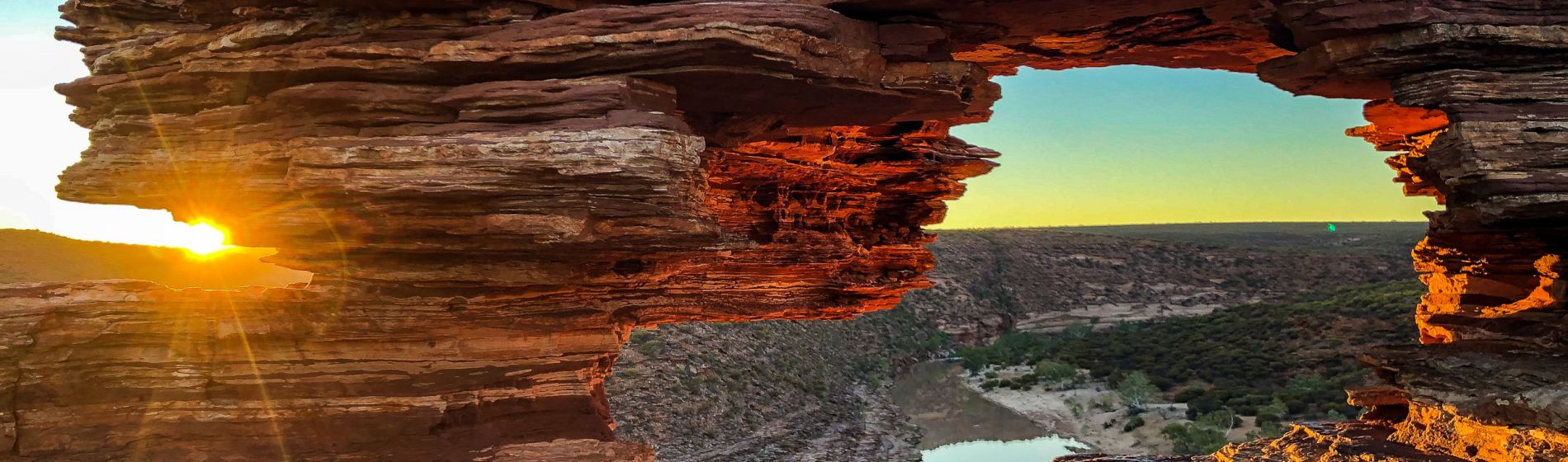 kalbarri-natures-window-sunrise_aaron_matzinger.jpg