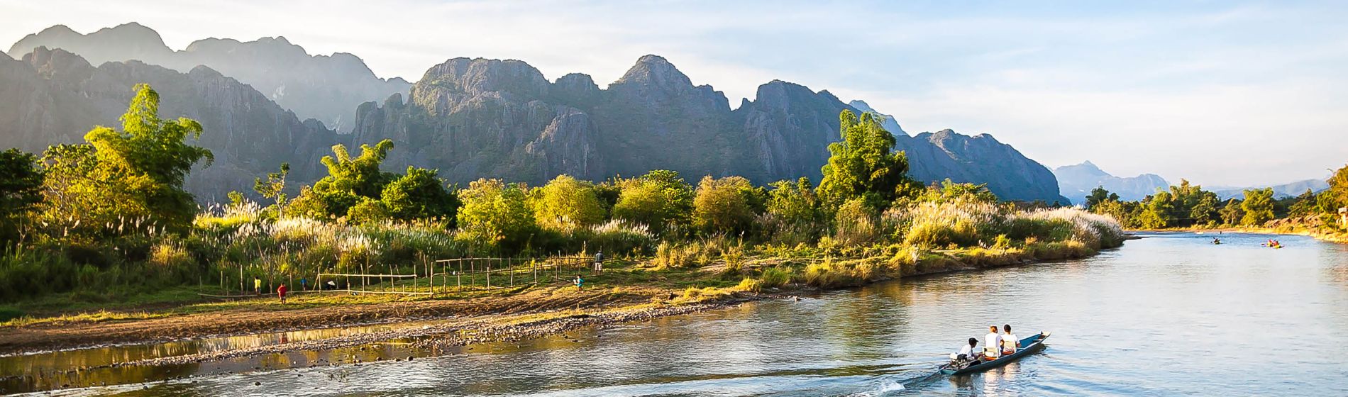 landschaft_am_song_fluss_bei_vang_vieng_laos.jpg