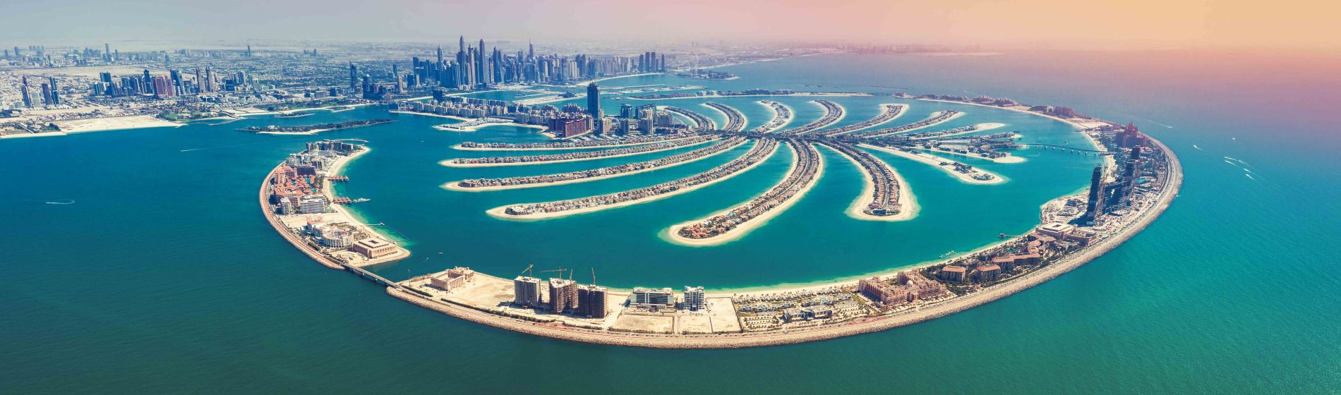 luftbild_auf_der_insel_palm_jumeira_in_dubai.jpg