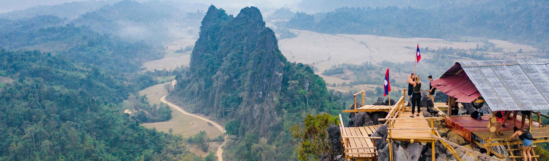 panorama_aus_der_nam_xay-sicht_in_vang_vieng_laos.jpg