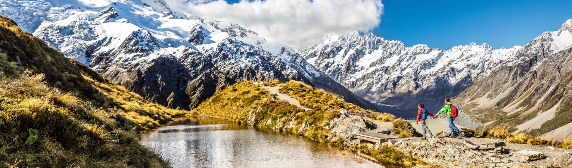 sealy_tarns_wanderweg_mit_mount_cook_landschaft.jpg